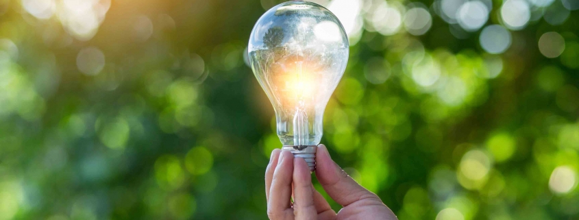 Du suchst einen neuen Gas- und Stromabieter? Wir helfen Dir und zeigen Dir, worauf Du bei Deinem nächsten Anbieter- oder Tarifwechsel achten solltest.